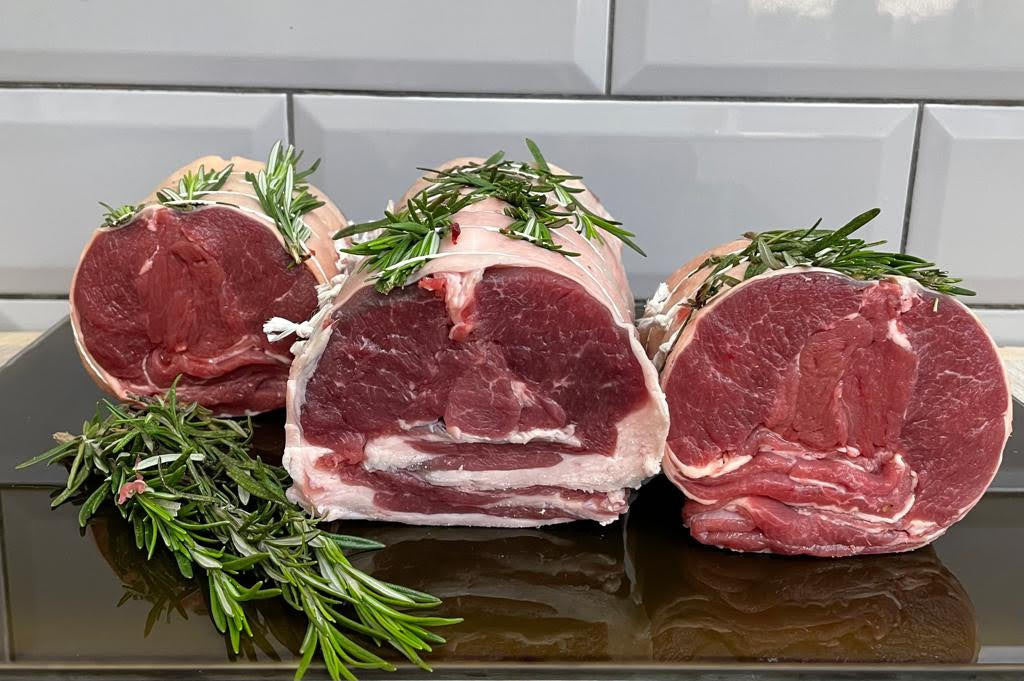 Using the Loin and Fillet from our locally sourced lambs this makes for the most tender of cuts.
A perfect mini lamb roast for 2 (500g) or 4 people (1kg).